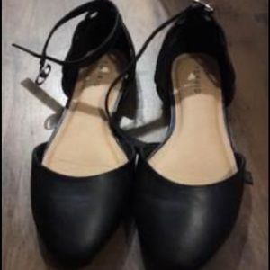 Torrid black flats